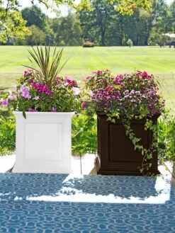 Fairfield Self-Watering Square Planter, 20” X 20” -Garden Care 39618 3022 001E tif