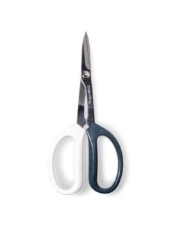 Japanese Pruning Scisssors -Garden Care 3 4 crop 8612968 0016
