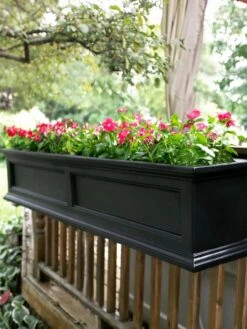 Fairfield Self-Watering Window Box, 5’ 13 Fairfield Self-Watering Window Box, 5’ -Garden Care 8588938 101V tif