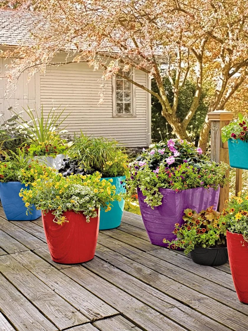 Viva Square Self-Watering Rolling Planter, 14" Diameter 4 Viva Square Self-Watering Rolling Planter, 14" Diameter - Image 2