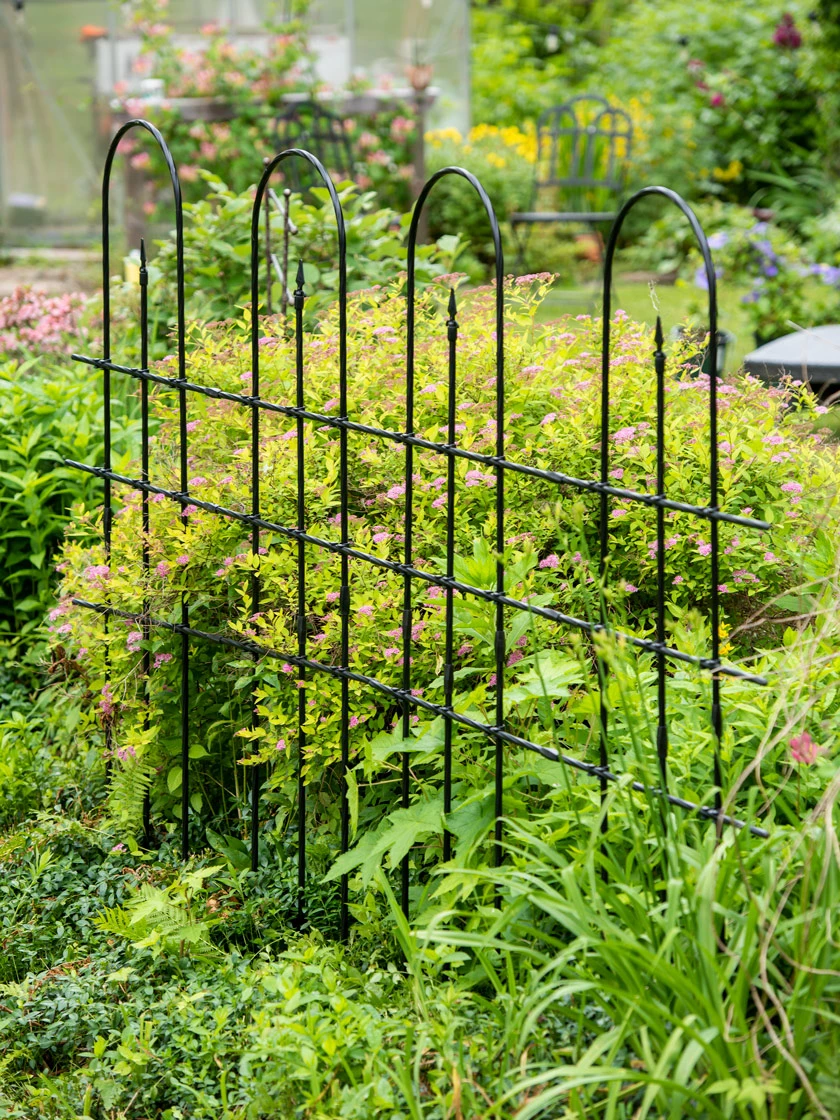 Carlisle Garden Border Panel 5 Carlisle Garden Border Panel - Image 3