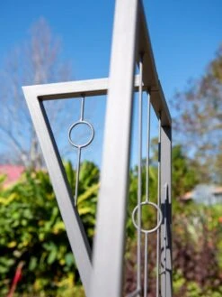 Pilar Free Standing Trellis -Garden Care 8613316 0138