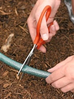 Snip-n-Drip Soaker Hose System -Garden Care GS40205 02 tif